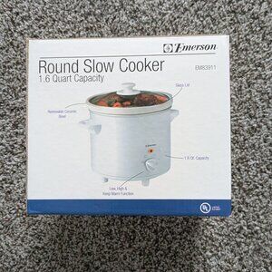 Emerson Round slow cooker - 1.6 quart - New in Box